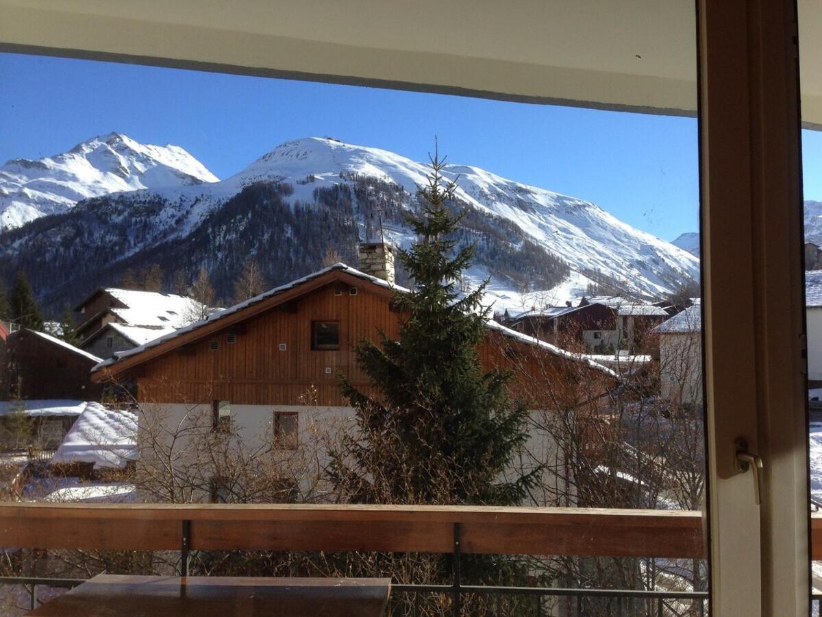 Les Clarines Apartment Val d'Isere Ruang foto