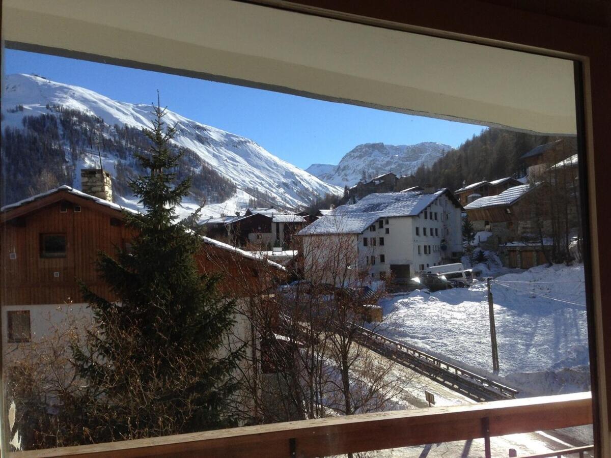 Les Clarines Apartment Val d'Isere Ruang foto