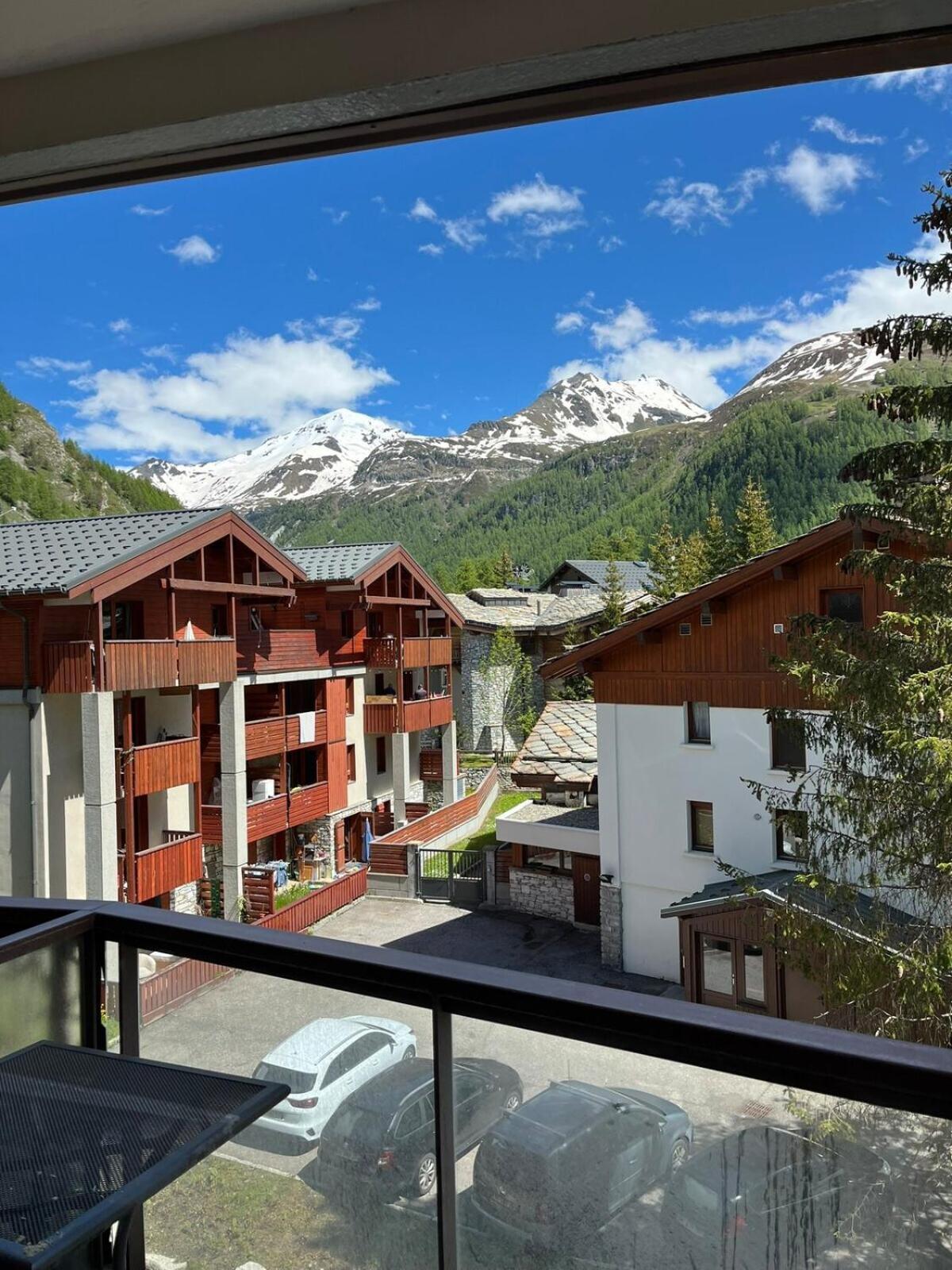 Les Clarines Apartment Val d'Isere Ruang foto